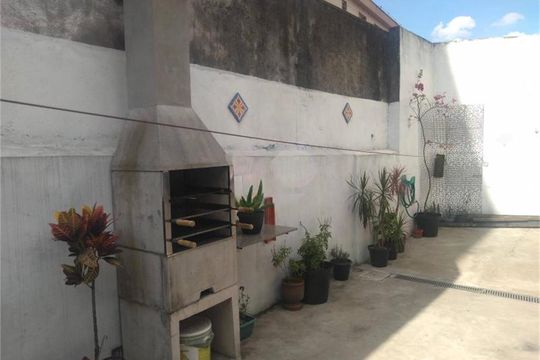 Casa à venda com 4 quartos, 158m² em Jardim Brasil (Zona Norte), São Paulo