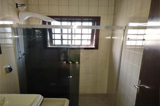 Casa à venda com 3 quartos, 255m² em Jardim Vazani, São Paulo
