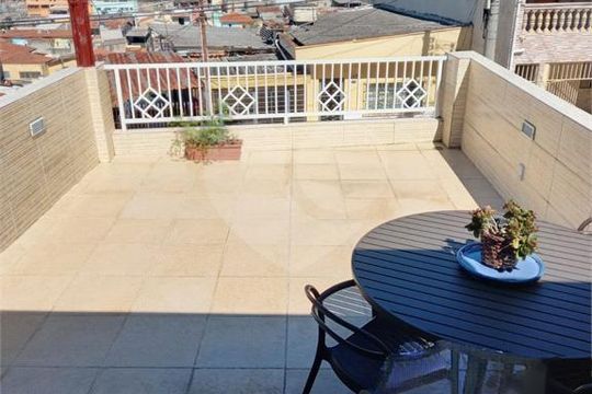 Casa à venda com 3 quartos, 142m² em Vila Basileia, São Paulo