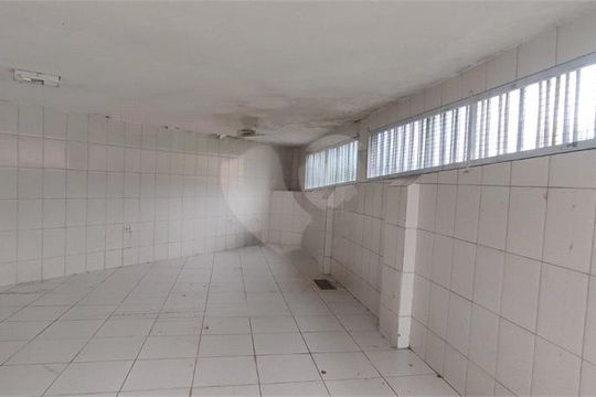 Casa à venda com 3 quartos, 261m² em Parque Jabaquara, São Paulo