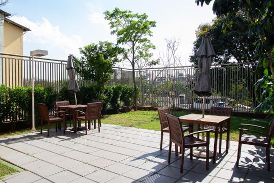 área da churrasqueira de apartamento para alugar com 2 quartos, 45m² em Jardim Guairaca, São Paulo