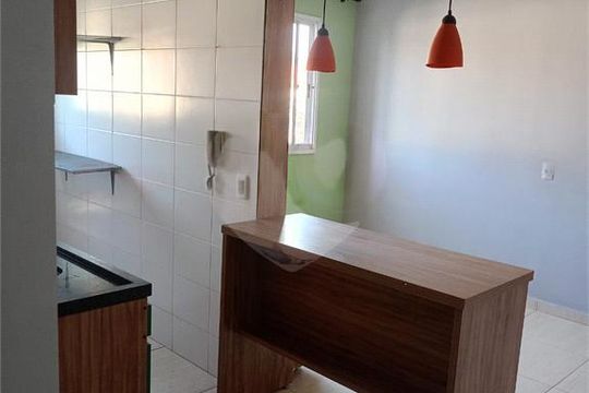 Apartamento à venda com 3 quartos, 238m² em Vila Suzana, São Paulo