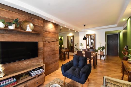 Apartamento para alugar com 2 quartos, 62m² em Centro, Curitiba