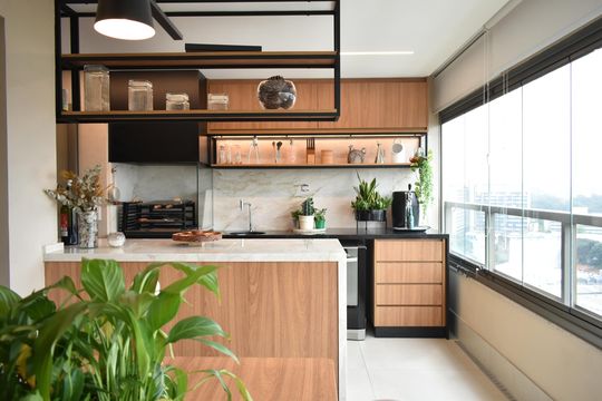Sacada de apartamento à venda com 3 quartos, 250m² em Vila Clementino, São Paulo