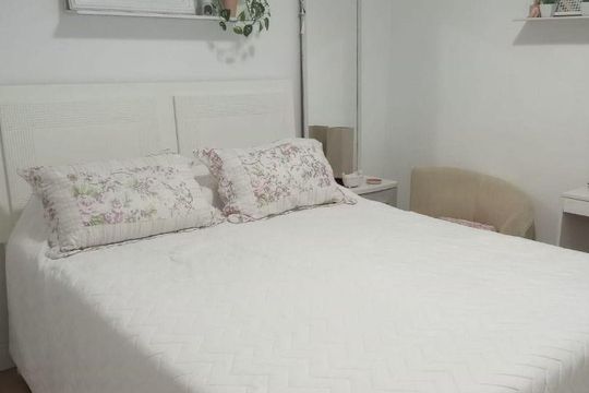 Quarto de casa à venda com 2 quartos, 109m² em Jardim Alvorada, Santo André