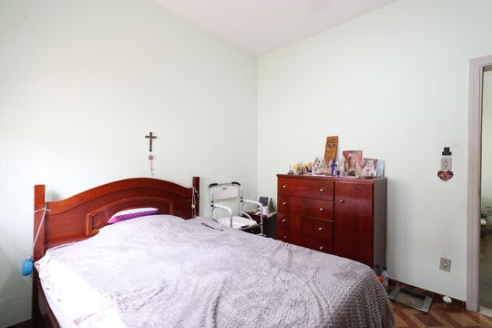 Quarto 3 de casa à venda com 3 quartos, 400m² em Barra Funda, São Paulo