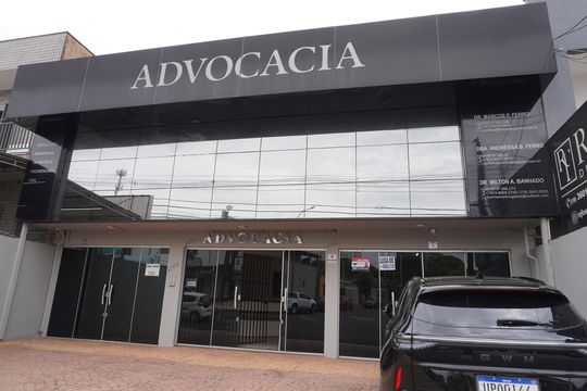 Fachada de casa à venda com 5 quartos, 260m² em Vila Belvedere, Americana