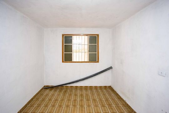 Quarto 1 de casa à venda com 2 quartos, 192m² em Taboão, Diadema