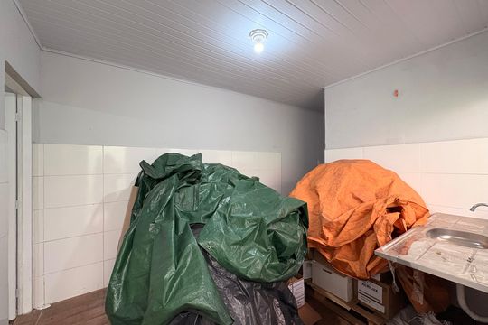 Sala/ cozinha  de casa para alugar com 1 quarto, 40m² em Jardim das Maravilhas, Santo André