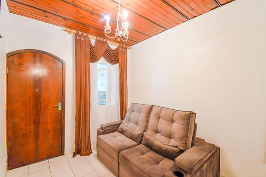 Casa para alugar com 2 quartos, 80m² em Jardim Bandeirantes, Guarulhos