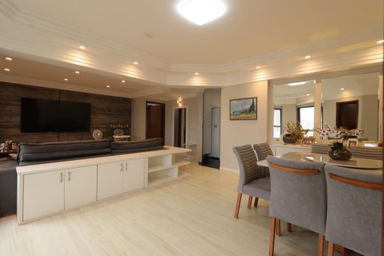 Sala de Jantar de apartamento à venda com 3 quartos, 145m² em Vila Valparaíso, Santo André