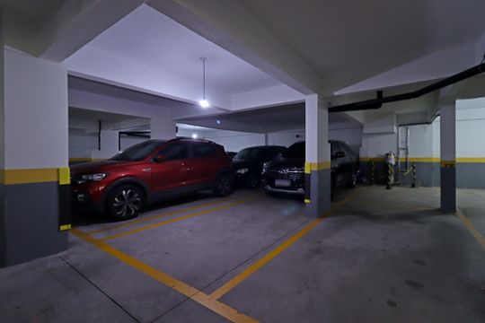 Garagem de apartamento à venda com 3 quartos, 145m² em Vila Valparaíso, Santo André