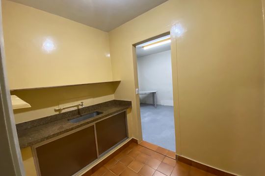 Cozinha de casa para alugar com 1 quarto, 30m² em Jaguaré, São Paulo