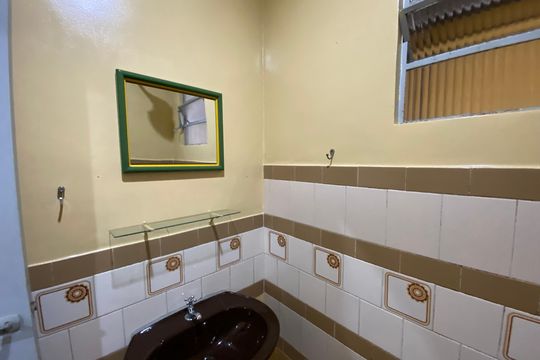 Banheiro de casa para alugar com 1 quarto, 30m² em Jaguaré, São Paulo