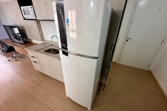 Cozinha de kitnet/studio para alugar com 1 quarto, 32m² em Brooklin, São Paulo