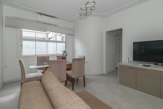 Apartamento à venda com 3 quartos, 86m² em Auxiliadora, Porto Alegre