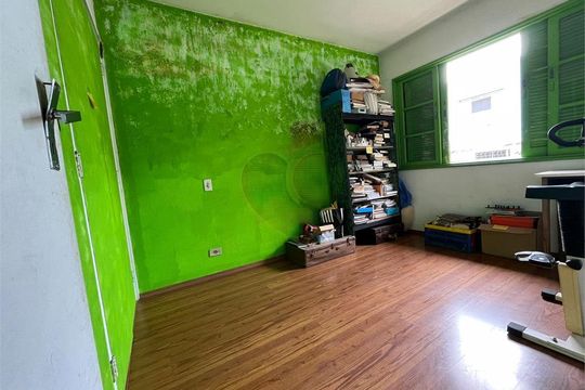 Casa à venda com 3 quartos, 200m² em Jardim Colombo, São Paulo
