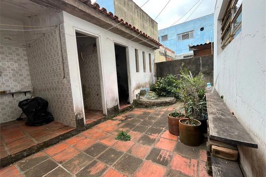 Casa à venda com 3 quartos, 200m² em Jardim Colombo, São Paulo
