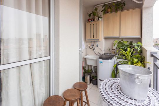 Varanda de apartamento à venda com 2 quartos, 46m² em Jardim Santo Antoninho, São Paulo