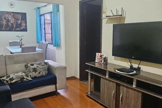 Sala de casa à venda com 2 quartos, 134m² em Padroeira, Osasco