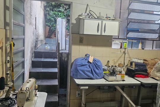 Área de serviço de casa à venda com 2 quartos, 134m² em Padroeira, Osasco