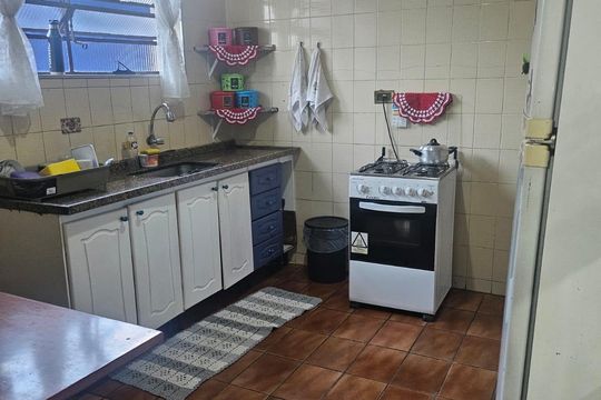 Cozinha de casa à venda com 2 quartos, 134m² em Padroeira, Osasco
