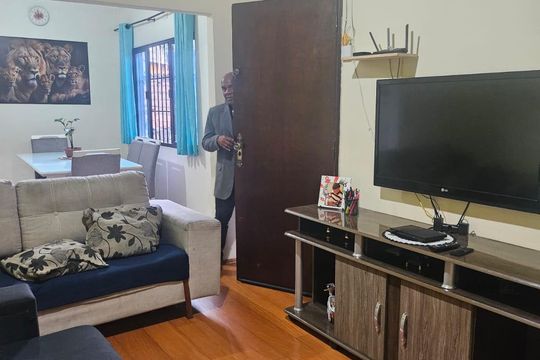 Casa à venda com 2 quartos, 134m² em Padroeira, Osasco