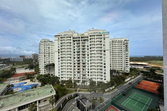 Suíte 2 - Vista de apartamento para alugar com 3 quartos, 266m² em Barra da Tijuca, Rio de Janeiro