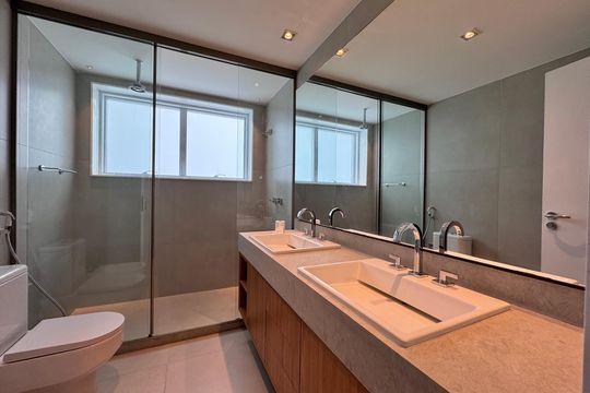 Suíte 1 (Master) - Banheiro 1 de apartamento para alugar com 3 quartos, 266m² em Barra da Tijuca, Rio de Janeiro