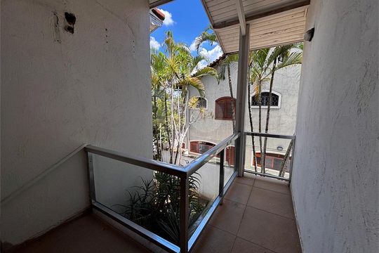 Casa à venda com 5 quartos, 1606m² em Jardim Paulista, Barueri