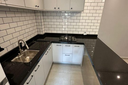 Cozinha de apartamento para alugar com 2 quartos, 49m² em Vila Ré, São Paulo