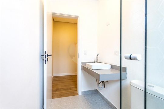 Casa de Condomínio à venda com 4 quartos, 800m² em Residencial Doze (Alphaville), Santana de Parnaíba