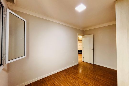 Quarto de apartamento para alugar com 2 quartos, 56m² em Vila Sao Joao, Barueri