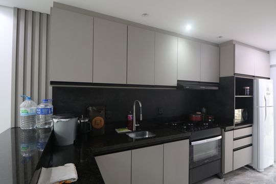 Cozinha de casa à venda com 2 quartos, 90m² em Olaria, Canoas