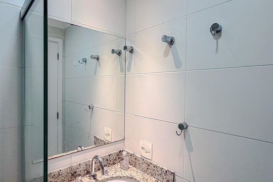 Banheiro de apartamento para alugar com 2 quartos, 70m² em Vila Mariana, São Paulo