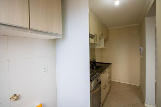 Área de serviço de apartamento para alugar com 2 quartos, 82m² em Parque Sao Vicente, Santo André