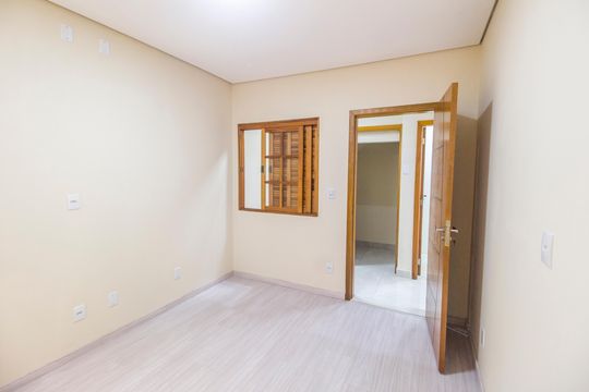 Quarto 3 de casa para alugar com 3 quartos, 125m² em Vila do Conde, Barueri