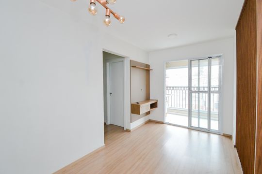 Apartamento para alugar com 2 quartos, 46m² em Jardim Flor da Montanha, Guarulhos