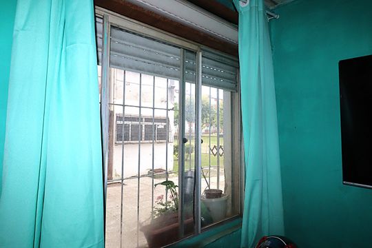 Janela da Sala de apartamento à venda com 2 quartos, 50m² em Santa Rosa de Lima, Porto Alegre
