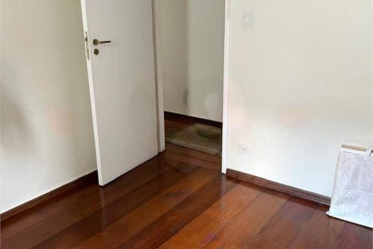 Apartamento à venda com 2 quartos, 61m² em Jardim Sonia, São Paulo