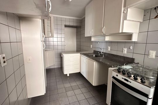 Apartamento para alugar com 3 quartos, 95m² em Cidade Monções, São Paulo