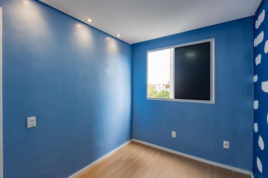 Quarto 1 de apartamento para alugar com 2 quartos, 41m² em Vila Cristalia, São Paulo