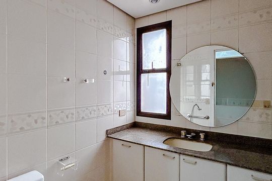 Banheiro de apartamento para alugar com 4 quartos, 156m² em Chácara Santo Antônio (Zona Leste), São Paulo