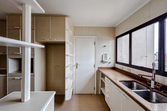 Cozinha de apartamento para alugar com 4 quartos, 156m² em Chácara Santo Antônio (Zona Leste), São Paulo