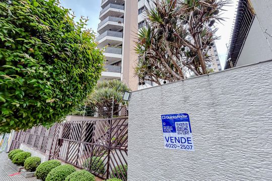 Fachada com Plaquinha de apartamento para alugar com 4 quartos, 156m² em Chácara Santo Antônio (Zona Leste), São Paulo