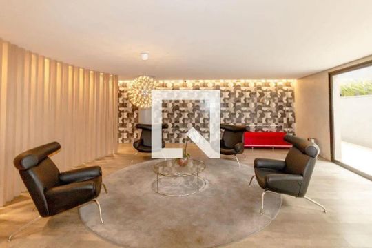 Área comum de kitnet/studio para alugar com 1 quarto, 45m² em Itaim Bibi, São Paulo