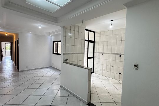 Apartamento à venda com 2 quartos, 84m² em Vila Tibiriçá, Santo André