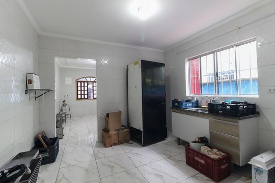 Cozinha de casa à venda com 2 quartos, 150m² em Jardim Santana, São Paulo