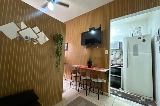 Sala de kitnet/studio para alugar com 1 quarto, 33m² em Centro, São Vicente