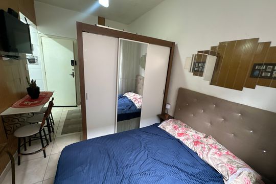 Quarto de kitnet/studio para alugar com 1 quarto, 33m² em Centro, São Vicente